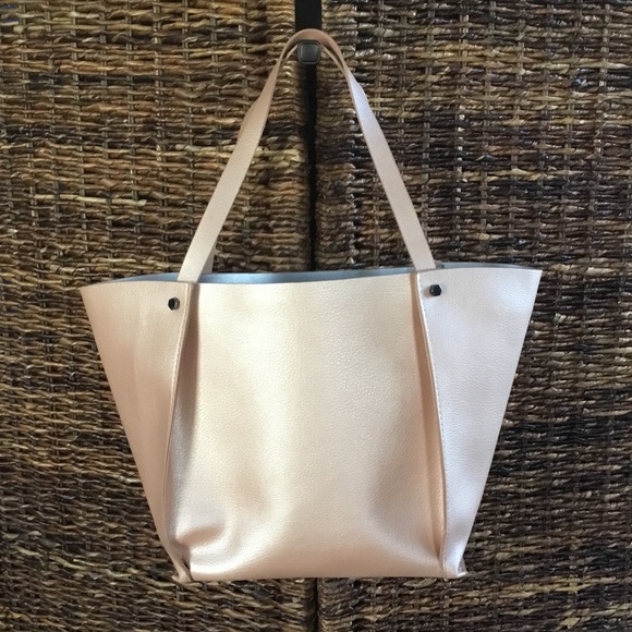 Neiman Marcus Handbags - MEIMAN MARCUS